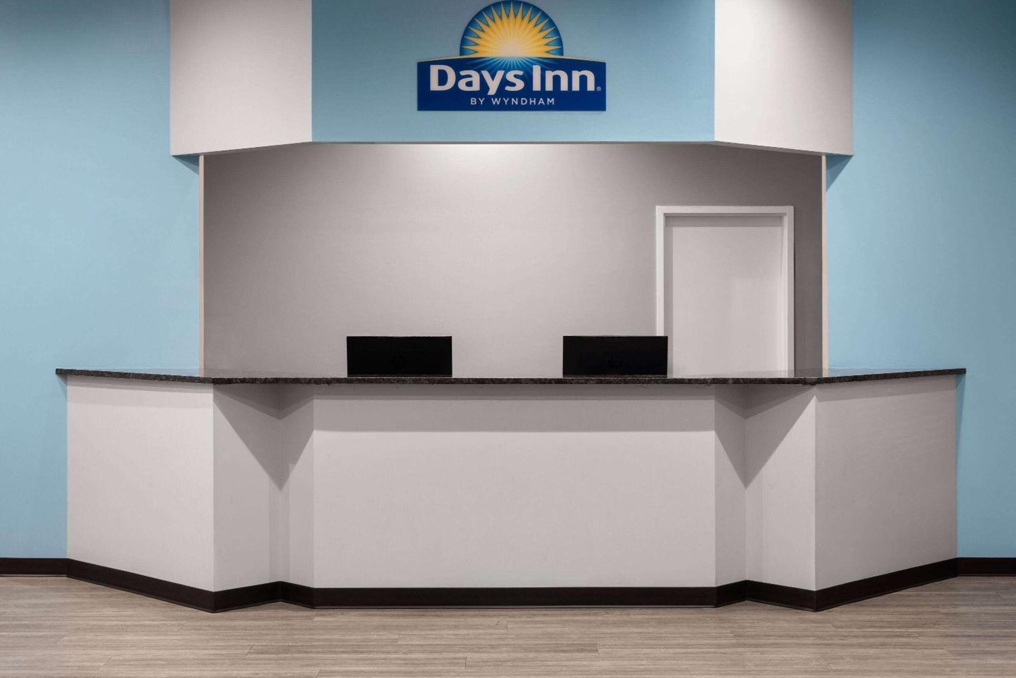 Days Inn Of Frederick By Wyndham Eksteriør billede
